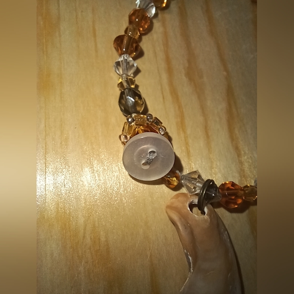 Abstract Handmade Necklace - Seashell Collection - Picture 8 of 9